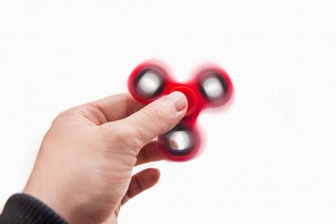 adam kıpırdamak spinner ile oynamak