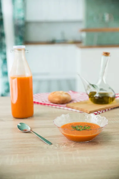 Гаспачо, испанский холодный суп — стоковое фото