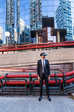 afro işadamı sanal gerçeklik simülasyon oyun