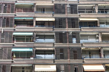 Barcelona (İspanya): Bina