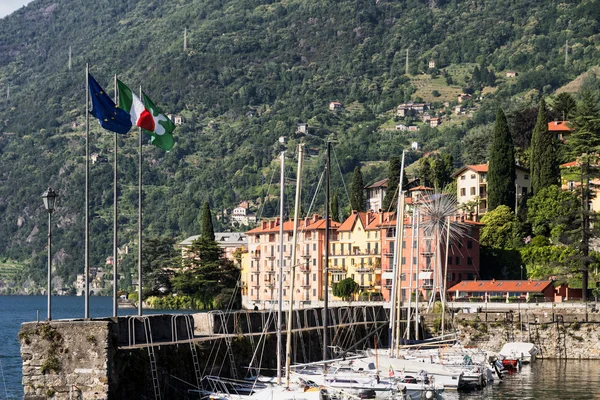 Bellano a jezero Como — Stock fotografie