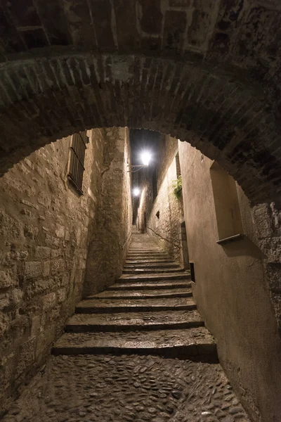 Girona (Catalunya, Spanien) nattetid — Stockfoto