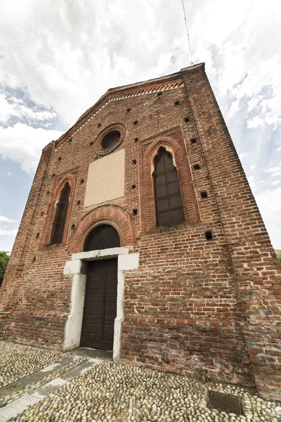 Chiesa gotica a Cislago (Lombardia, Italia) ) — Foto Stock