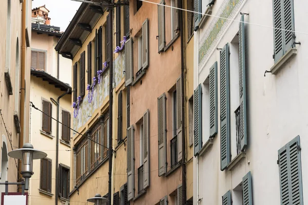 Lovere (Bergamo, Itália), old street — Fotografia de Stock