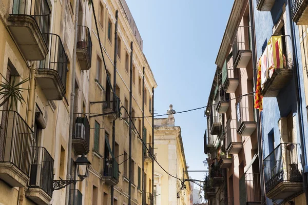 Tarragona (Španělsko): stará ulice — Stock fotografie