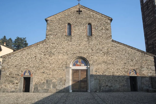 Agliate Brianza (Italia): iglesia histórica —  Fotos de Stock
