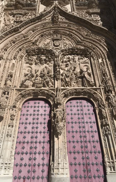 Salamanca (Spain): historic cathedral — Stock Photo, Image