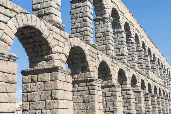 Segovia (Spain): Roman aqueduct — Stock Photo, Image