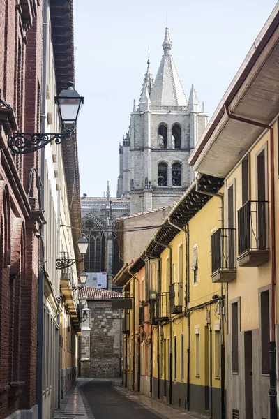 León (España): calle histórica — Foto de Stock