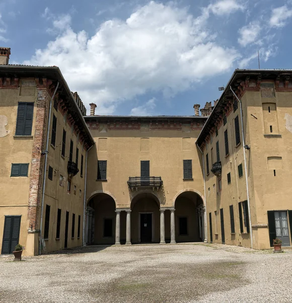 Castillo de Cislago (Lombardía, Italia) ) — Foto de Stock