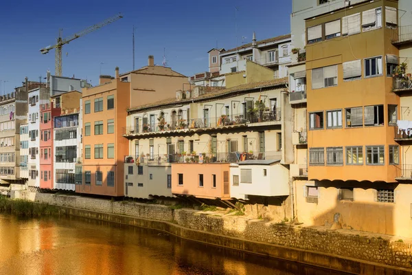 Girona (Catalunya, Spain) houses along the river — Stock Photo, Image