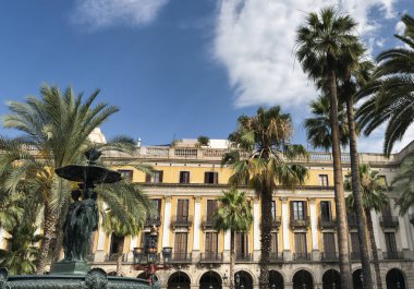 Barcelona (İspanya): Royal Square