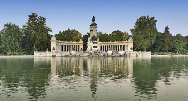 Madrid (Espanha): Parque do Buen Retiro — Fotografia de Stock
