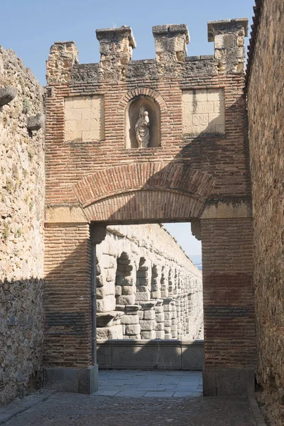 Segovia (spanien): römisches Aquädukt — Stockfoto
