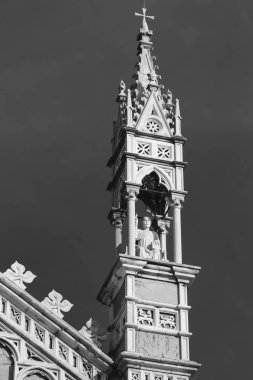 Monza (İtalya): tarihi katedral