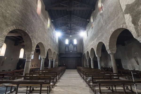 Agliate Brianza (Italia): iglesia histórica — Foto de Stock