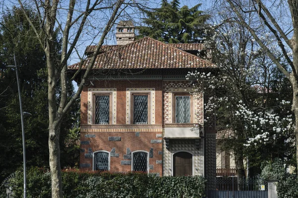 Monza (Italy): old typical house — Stock Photo, Image