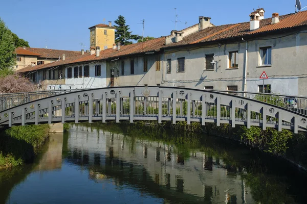 Gorgonzola (Milano), lungo il canale di Martesana — Foto Stock