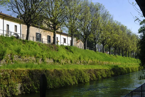 Groppello (Italia): el canal Martesana —  Fotos de Stock