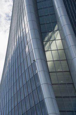 Milano (İtalya): modern gökdelen