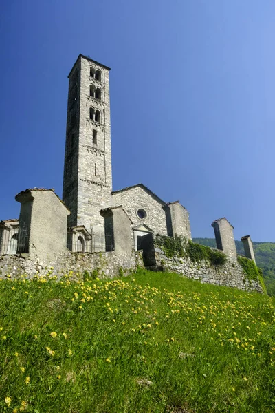 Lasnigo (Lombardy, İtalya): Sant'Alessandro kilise