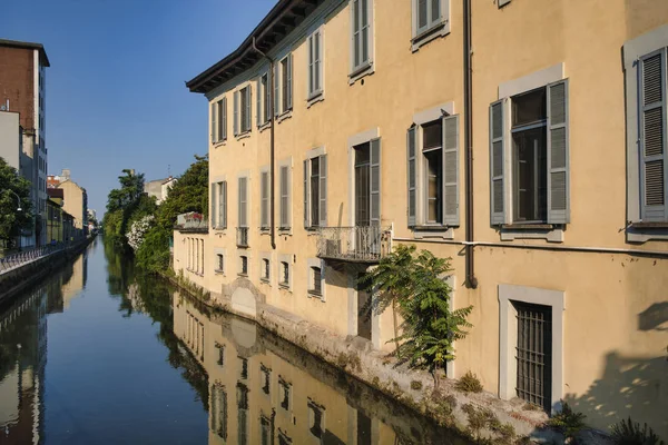 Milano (Italien): kanalen av Martesana — Stockfoto