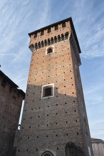 サンタンジェロ ・ ロディジャーノ (イタリア): 中世の城 — ストック写真