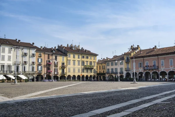 Lodi (Itália): Praça da Catedral (piazza del Duomo ) — Fotografia de Stock