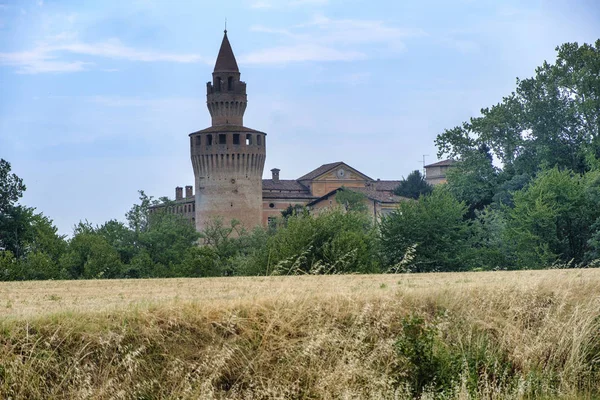 Rivalta Trebbia (Piacenza), the castle — Stock Photo, Image