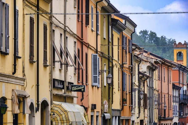 Ponte dell'Olio (Piacenza): street
