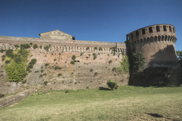 Imola (Bolonia, Italia): el castillo — Foto de Stock