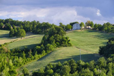San Leo (Romagna, İtalya için yol)