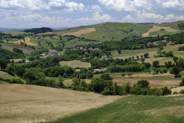 Paisaje en Montefeltro (Marcas, Italia ) —  Fotos de Stock