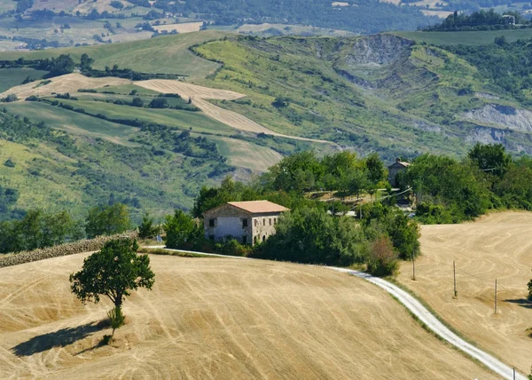 Paisaje en Romaña en verano desde Sogliano al Rubicone — Foto de Stock