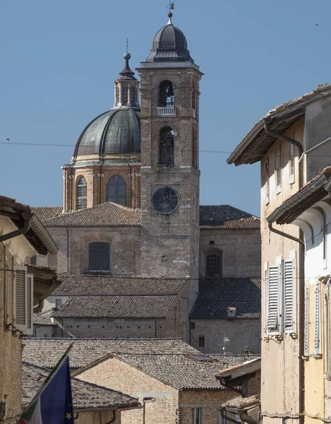 Урбино (Италия), исторический город — стоковое фото