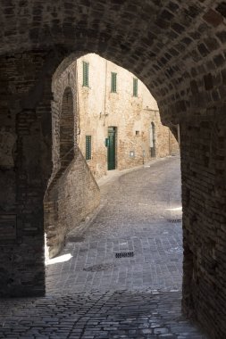 Corinaldo (yürüyüşleri, İtalya) sabah