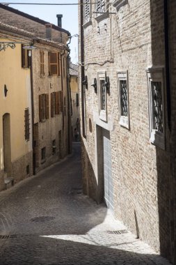 Corinaldo (yürüyüşleri, İtalya) sabah