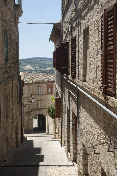 Montecassiano (Macerata, marsen, Italië), historische stad — Stockfoto