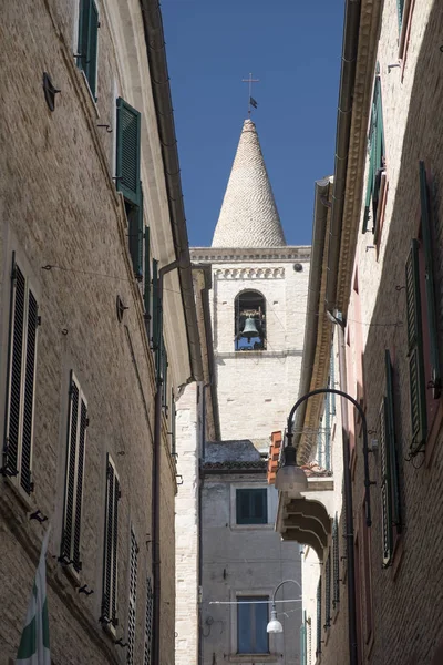 Appignano (Marches, Itália), vila histórica — Fotografia de Stock