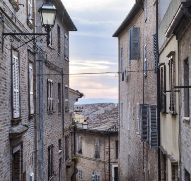 Fermo (yürüyüşleri, İtalya)