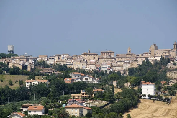 Landschap in de buurt van Sant'Elpidio a Mare (Marche, Italië) — Stockfoto