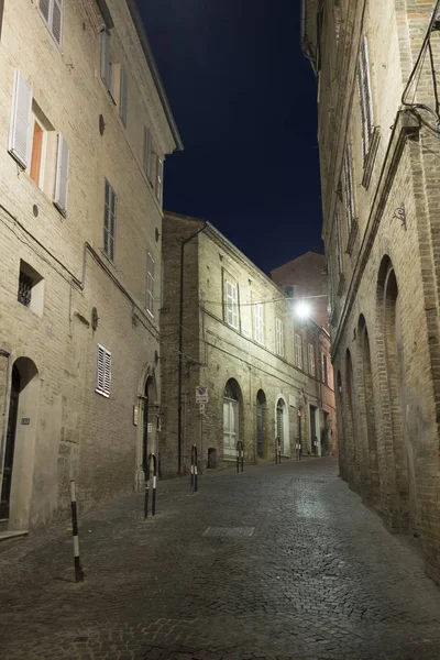 Fermo (Marche, Italia) di notte — Foto Stock