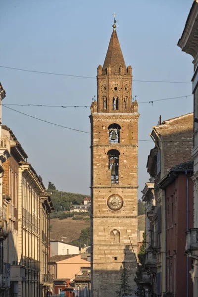 Teramo (Abruzzi), gród — Zdjęcie stockowe