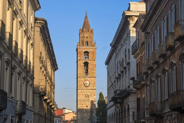 Teramo (Abruzzo), paesaggio urbano — Foto Stock