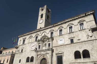 Ascoli Piceno (Marches, İtalya), Piazza del Popolo