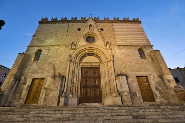 Teramo (Abruzzi), cathedral — Stock Photo, Image