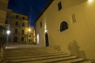Rivisondoli (Abruzzi) gece