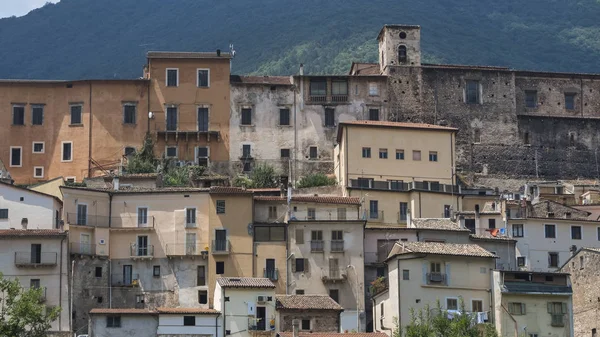 Pettorano Konsolosu Gizio (Abruzzi, İtalya), tarihi köy