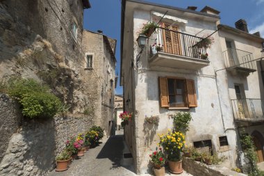 Pettorano Konsolosu Gizio (Abruzzi, İtalya), tarihi köy