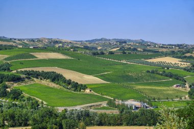 Teramo (Abruzzi) yaz manzara